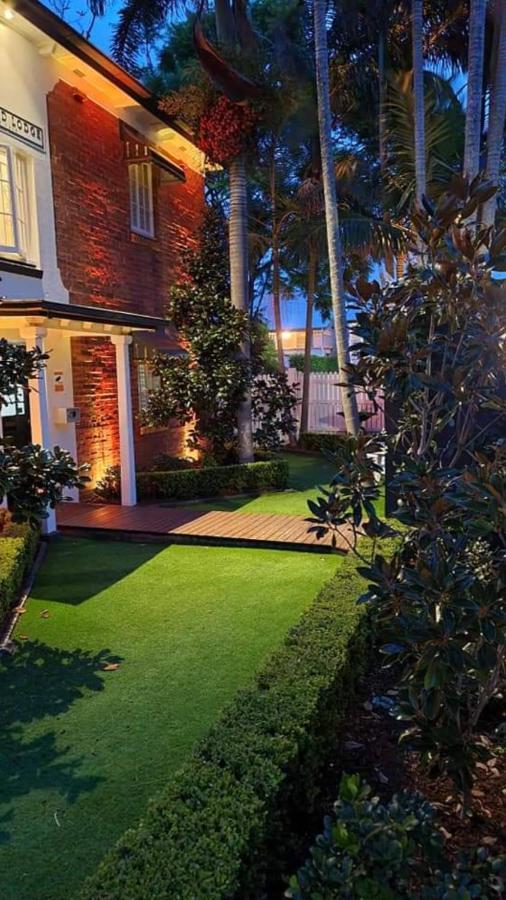Edward Lodge New Fam Brisbane Bagian luar foto