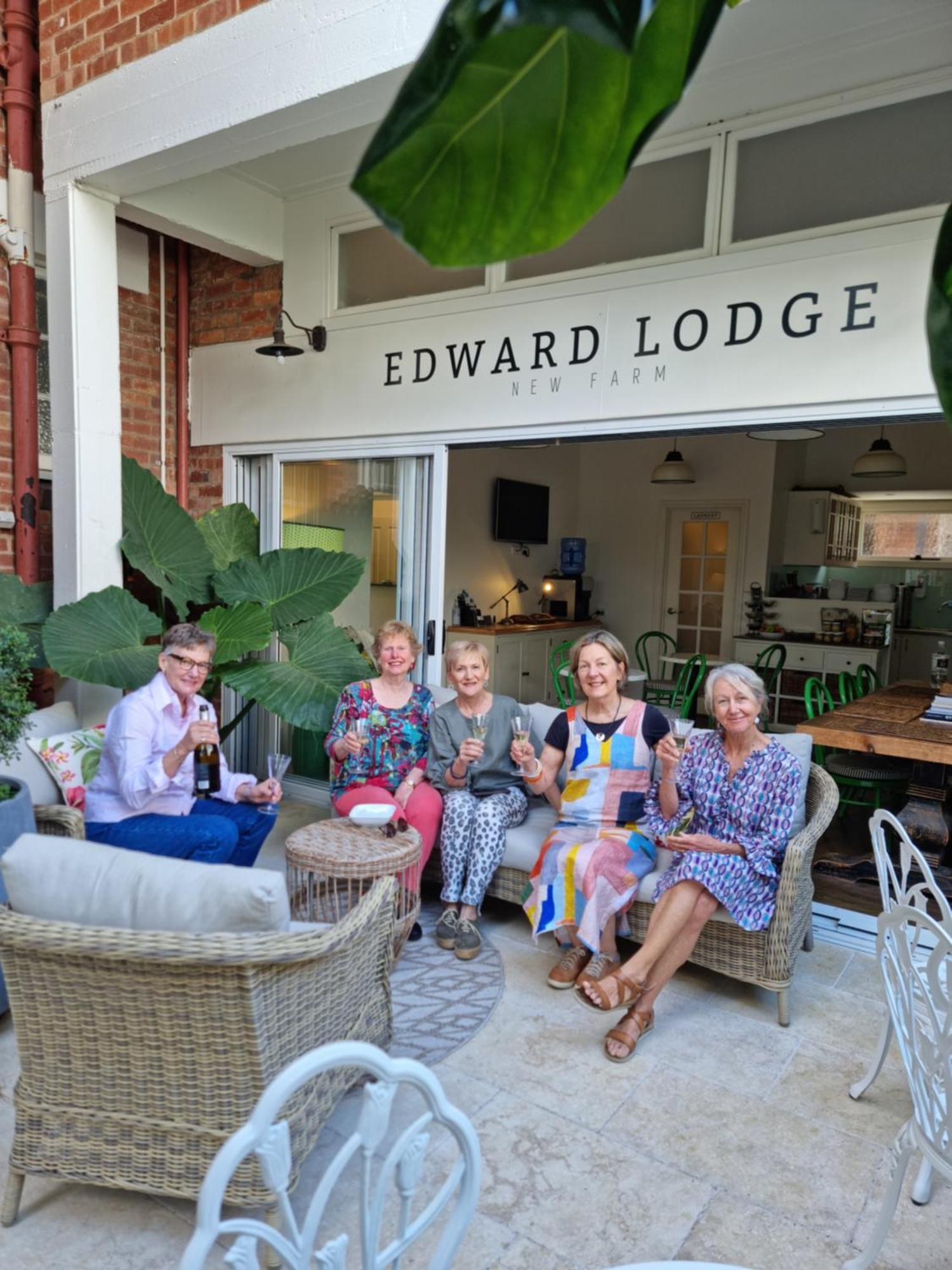 Edward Lodge New Fam Brisbane Bagian luar foto
