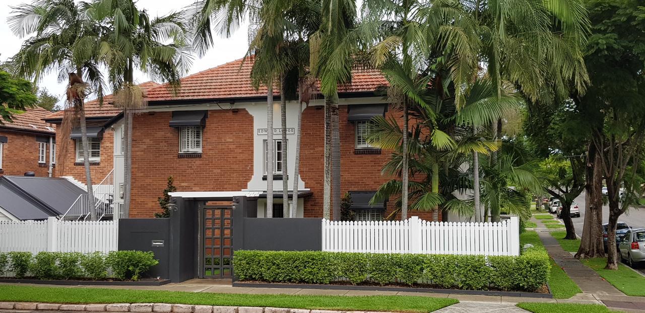 Edward Lodge New Fam Brisbane Bagian luar foto