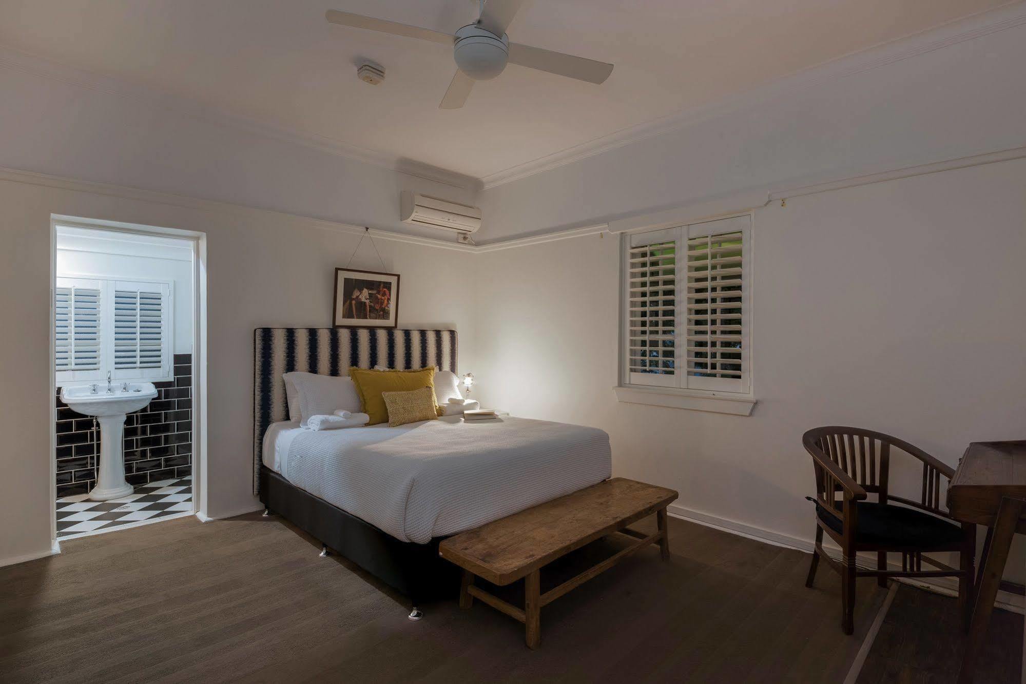 Edward Lodge New Fam Brisbane Bagian luar foto
